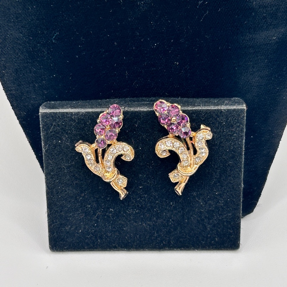 Vintage Flower Purple Petal Rhinestones and Gold Screw Back Earrings